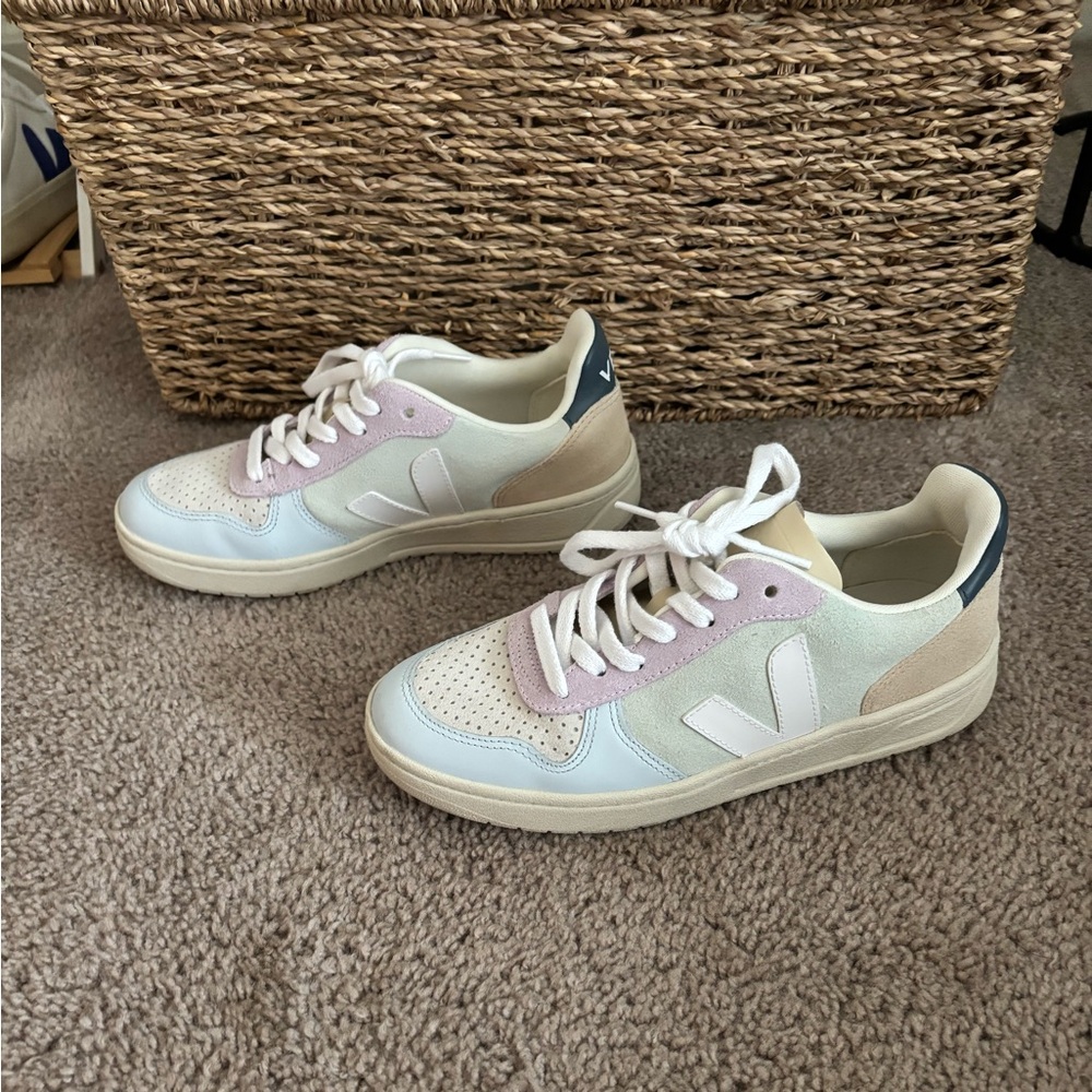 Veja sneakers